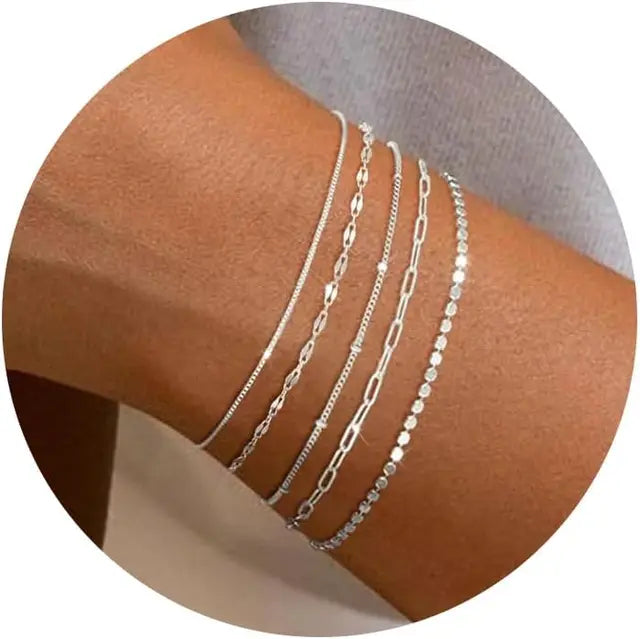 Goldfarbenes Fußkettchen-Stapelarmband für Damen