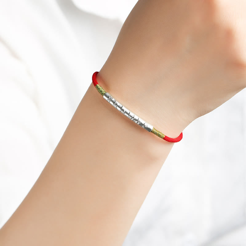 Carmiora tibetisch-buddhistisches handgefertigtes Mani-Mantra-Glücksarmband mit roter Schnur