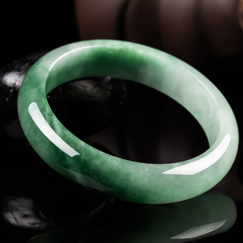 Carmiora Glückssegen-Armreif aus natürlicher Jade