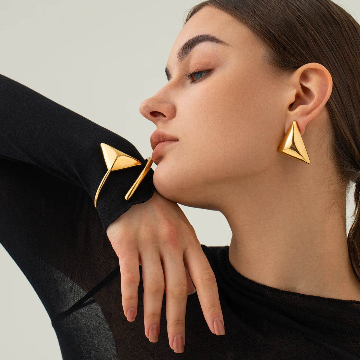 Offenes Dreieck-Armband