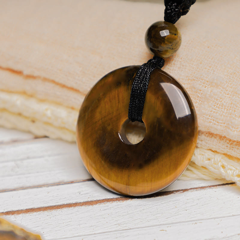 Carmiora Glücksmünzen-Anhänger, Heilkristall-Edelstein-Halskette