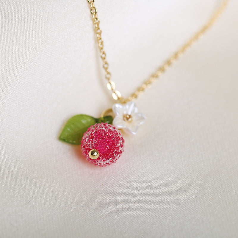 Halskette „Eat My Berry“ aus 18 Karat Gold