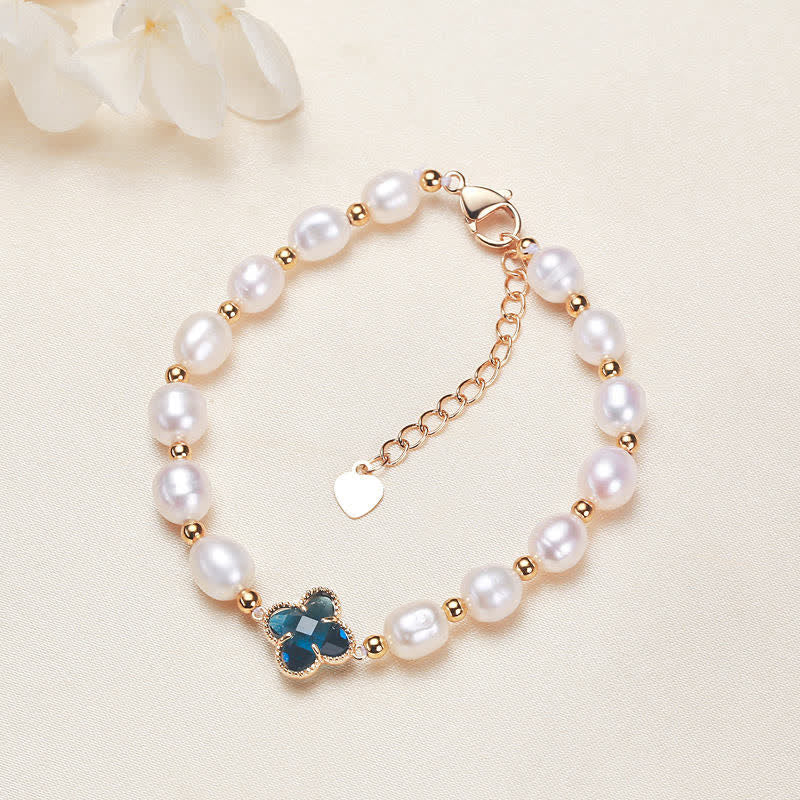 Carmiora Pearl Vierblättriges Kleeblatt-Reichtumskettenarmband
