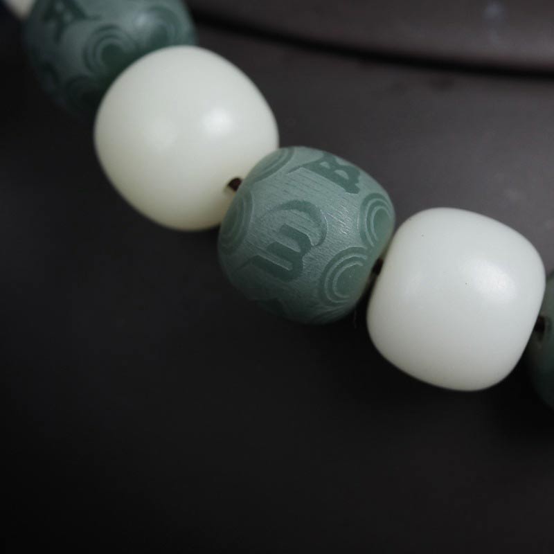Carmiora White Bodhi Six True Words Schutzarmband