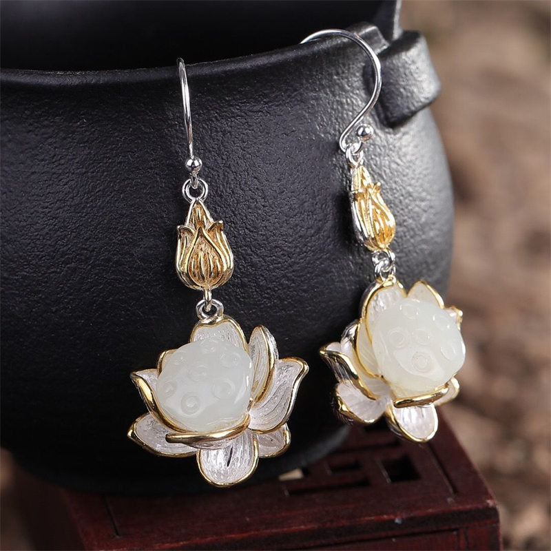 Carmiora White Jade Protection Harmony Drop Ohrringe