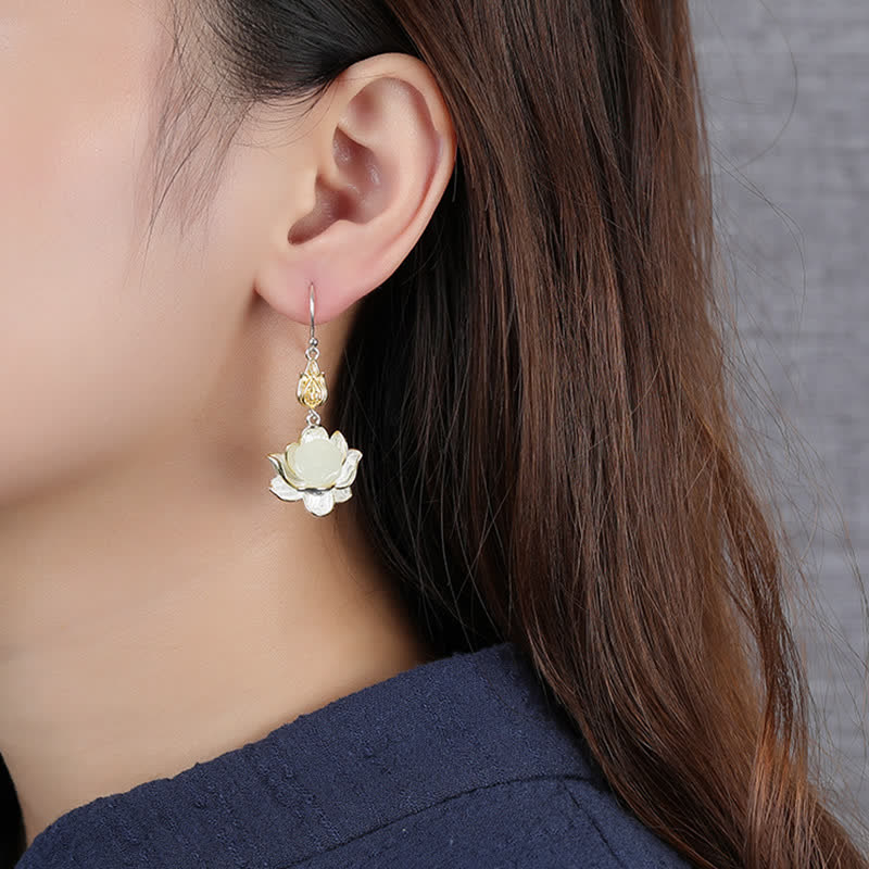 Carmiora White Jade Protection Harmony Drop Ohrringe