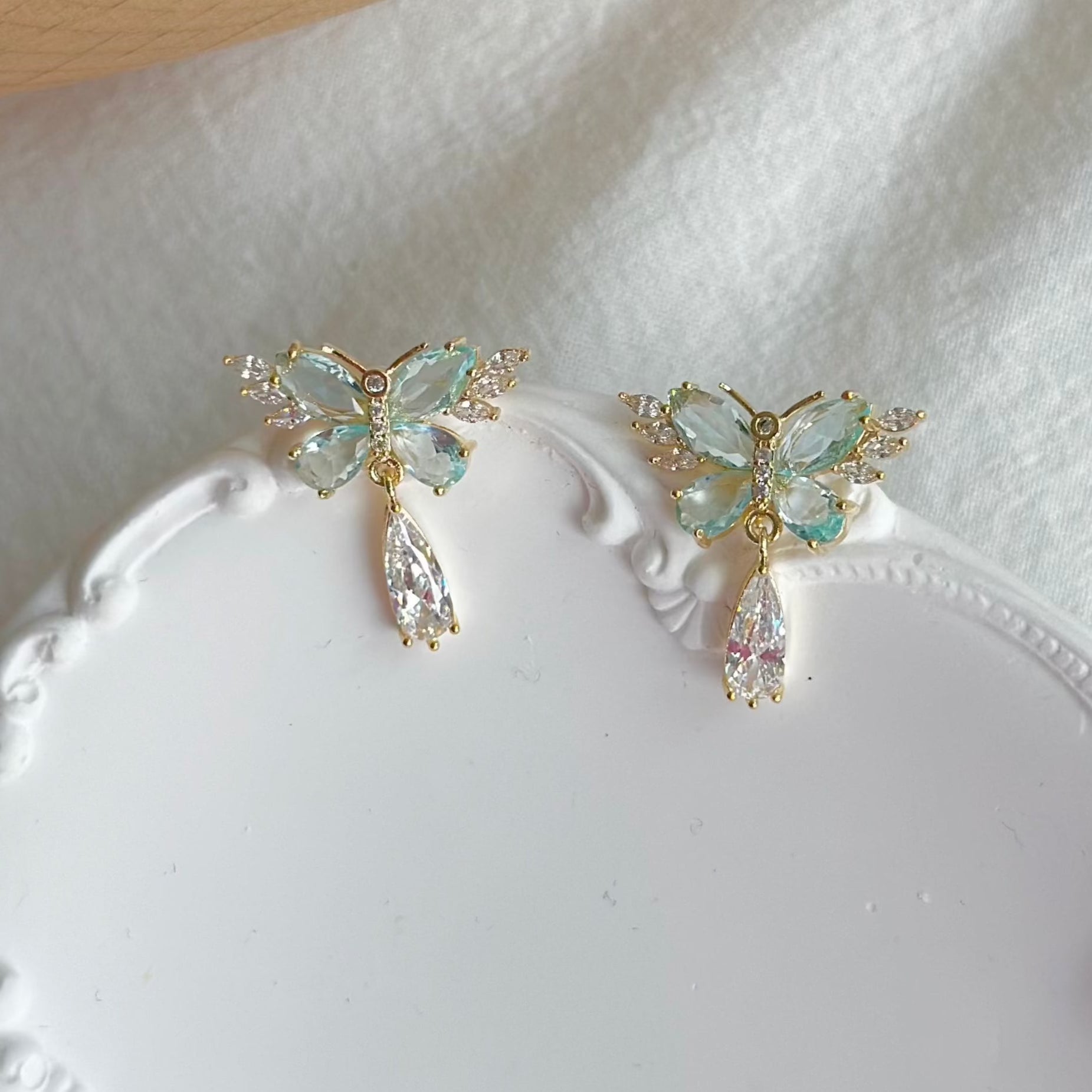 Grüne Schmetterlingsohrringe