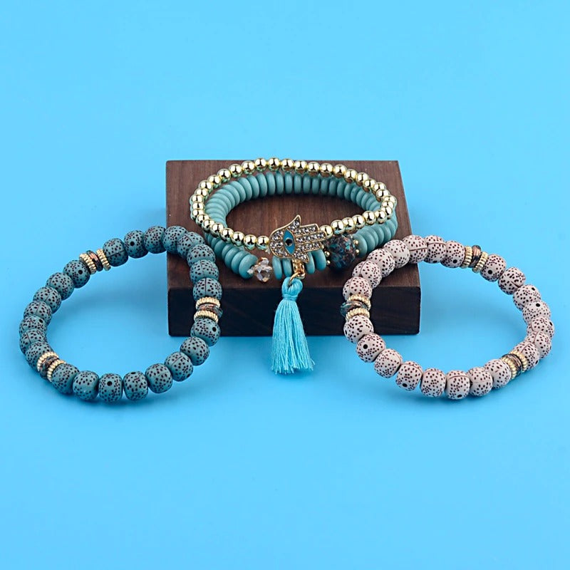 4-teiliges Set mit böhmischen Charm-Armbändern mit Quastenperlen