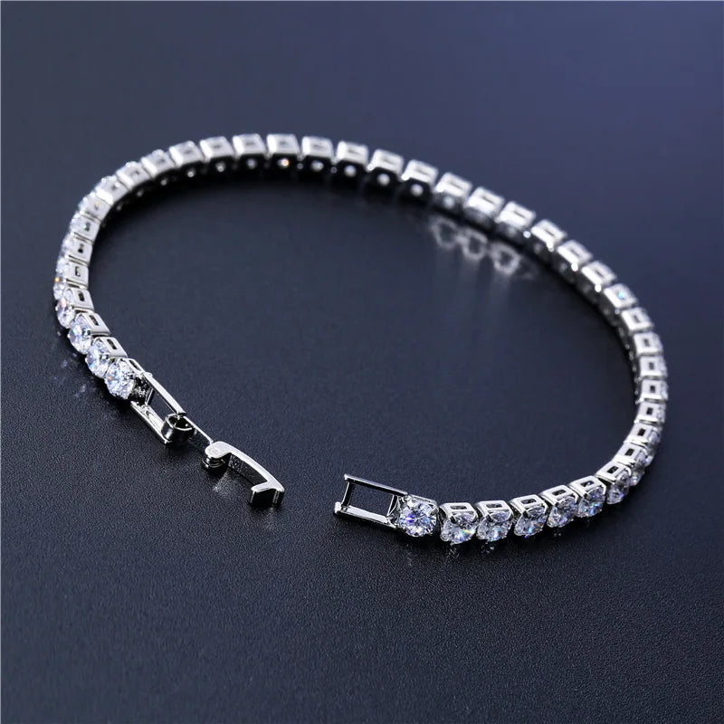 Luxuriöses Tennisarmband aus Silber – Zirkonia, Strasssteine, Brautschmuck