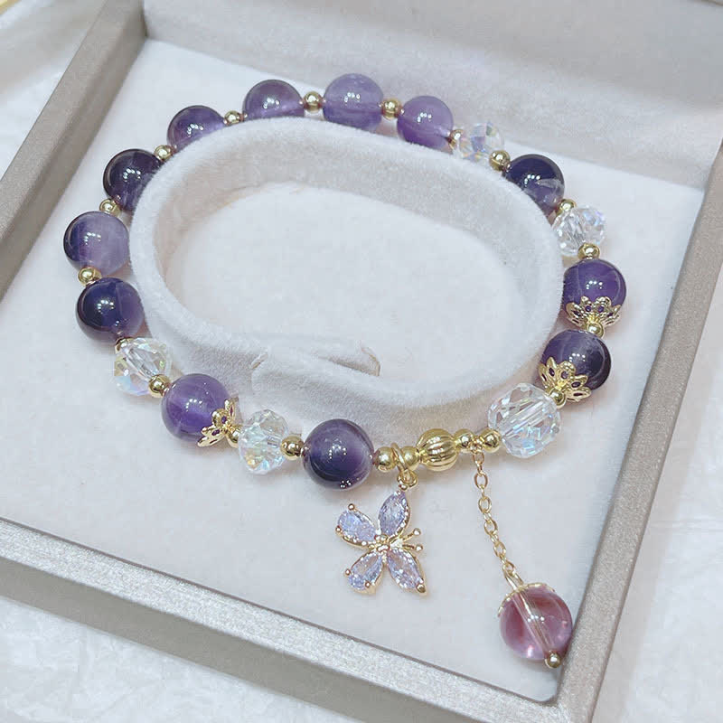 Carmiora Charm-Armband mit natürlichem Amethyst-Kristall, spiritueller Schmetterling
