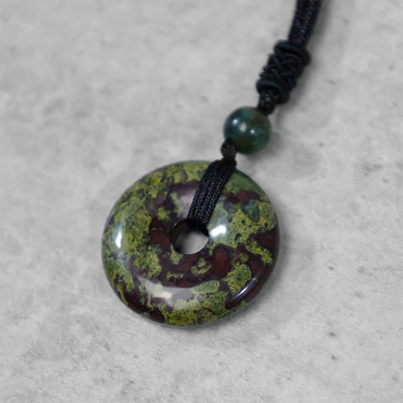 Carmiora Glücksmünzen-Anhänger, Heilkristall-Edelstein-Halskette