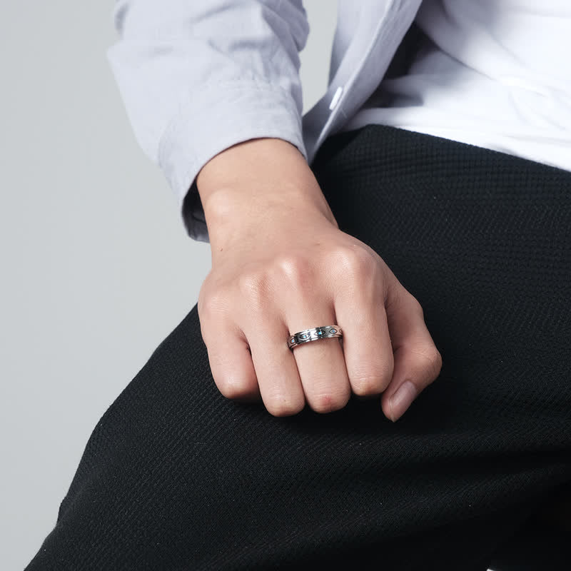 Carmiora Evil Eye Calm Protection Drehbarer Ring aus Titanstahl