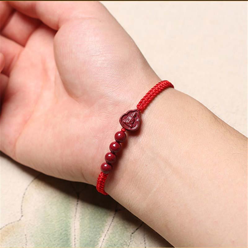 Carmiora Lachender Buddha Avalokitesvara Zinnober-Segen-Armband