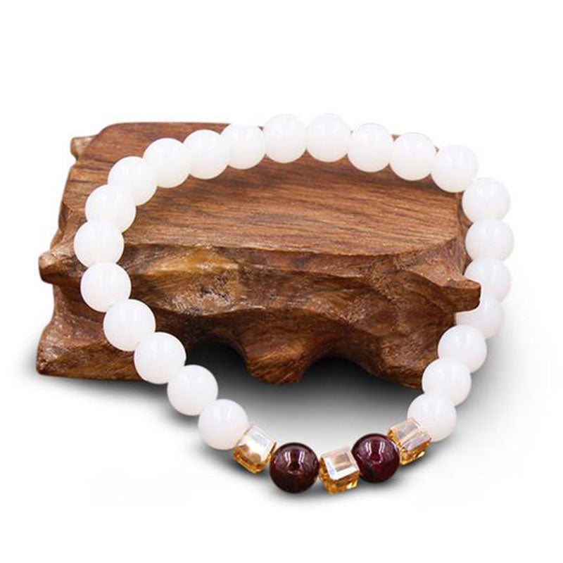 Carmiora natürliches weißes Jade-Schutzarmband