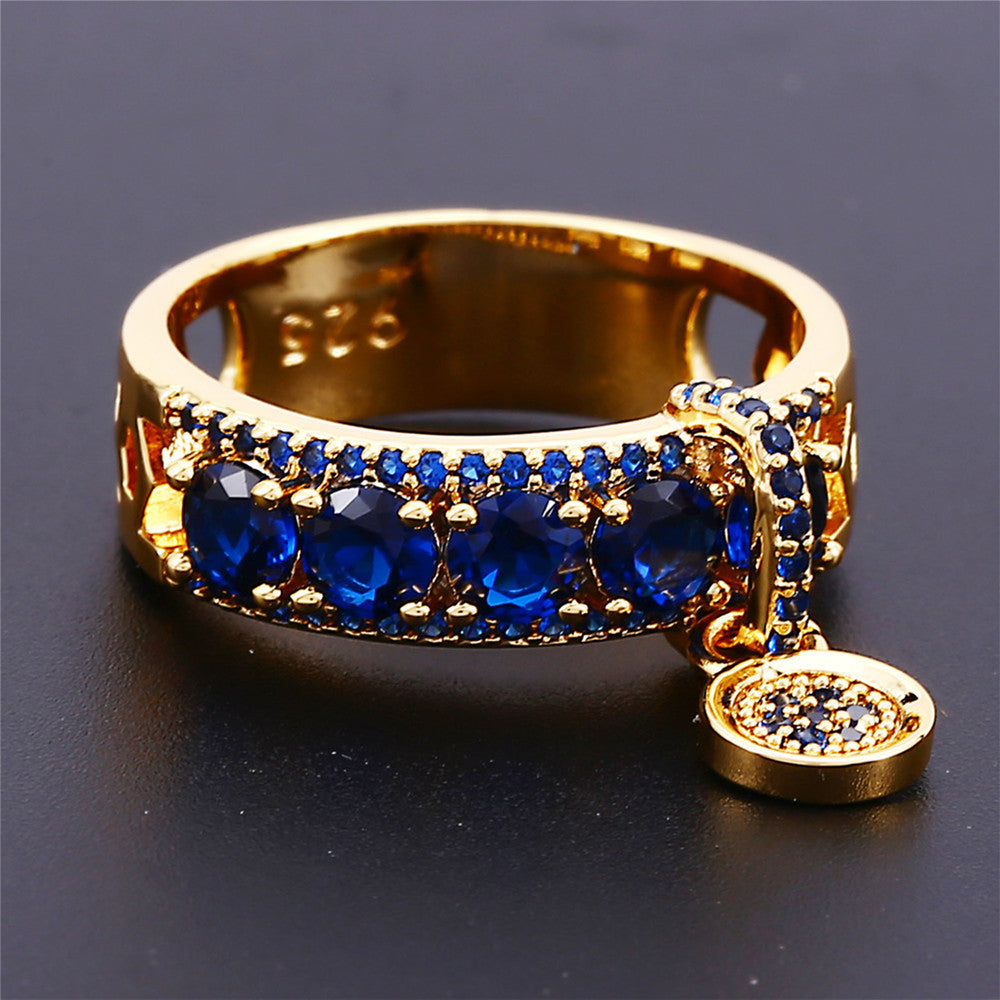 Königsblauer Charm-Ring