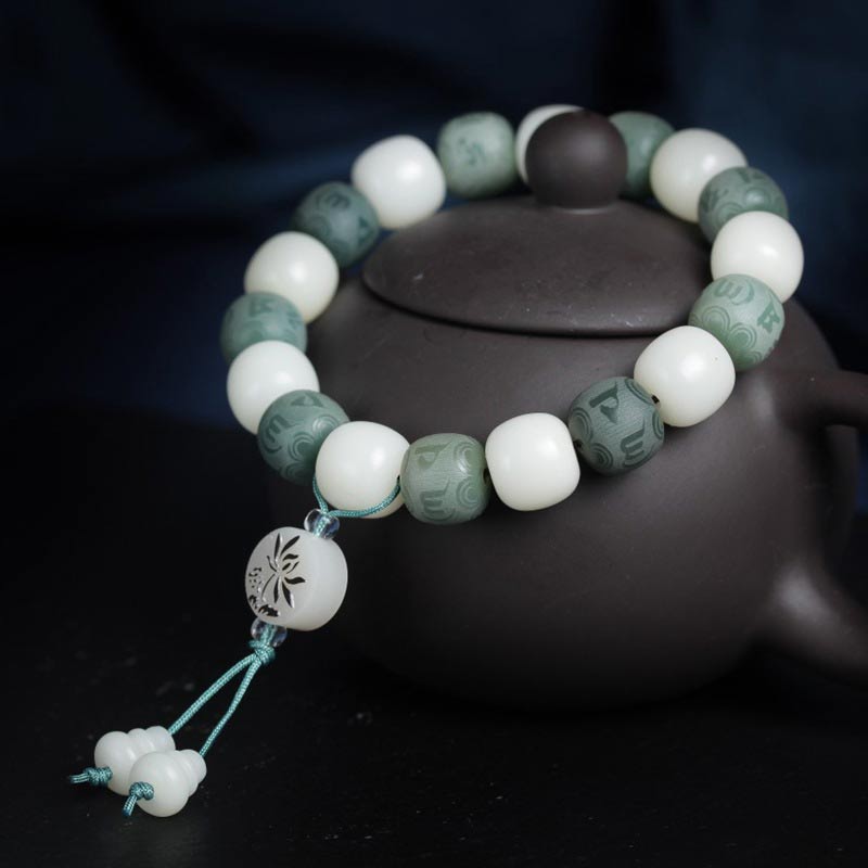 Carmiora White Bodhi Six True Words Schutzarmband