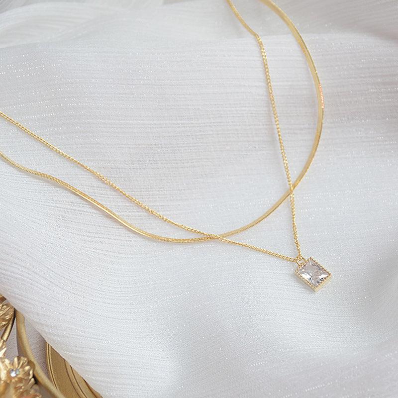 9 bis 5 Doppelstrang-Halskette