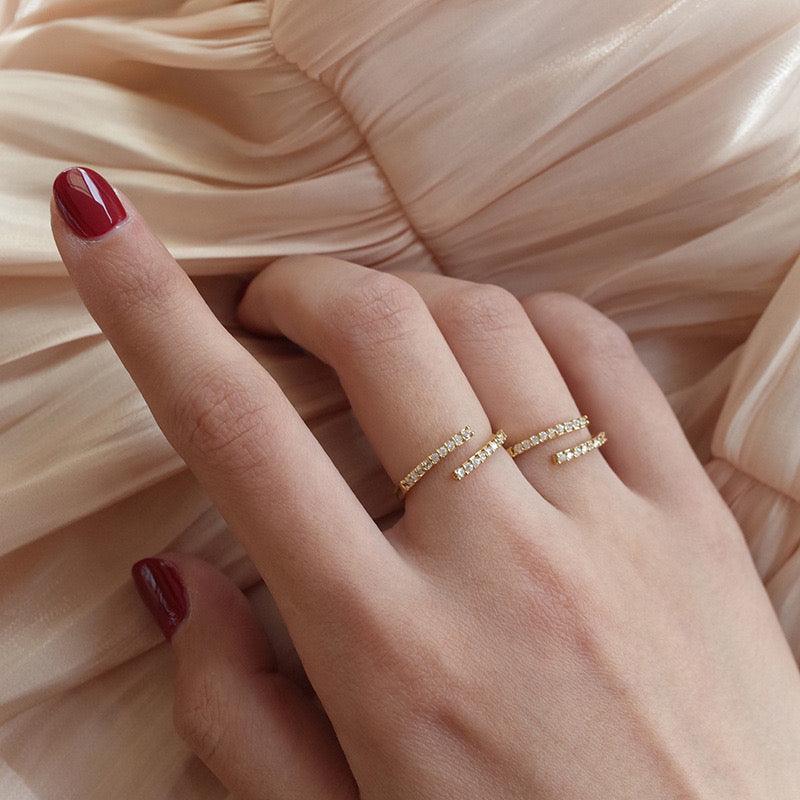 9 bis 5 Ring - Shauna