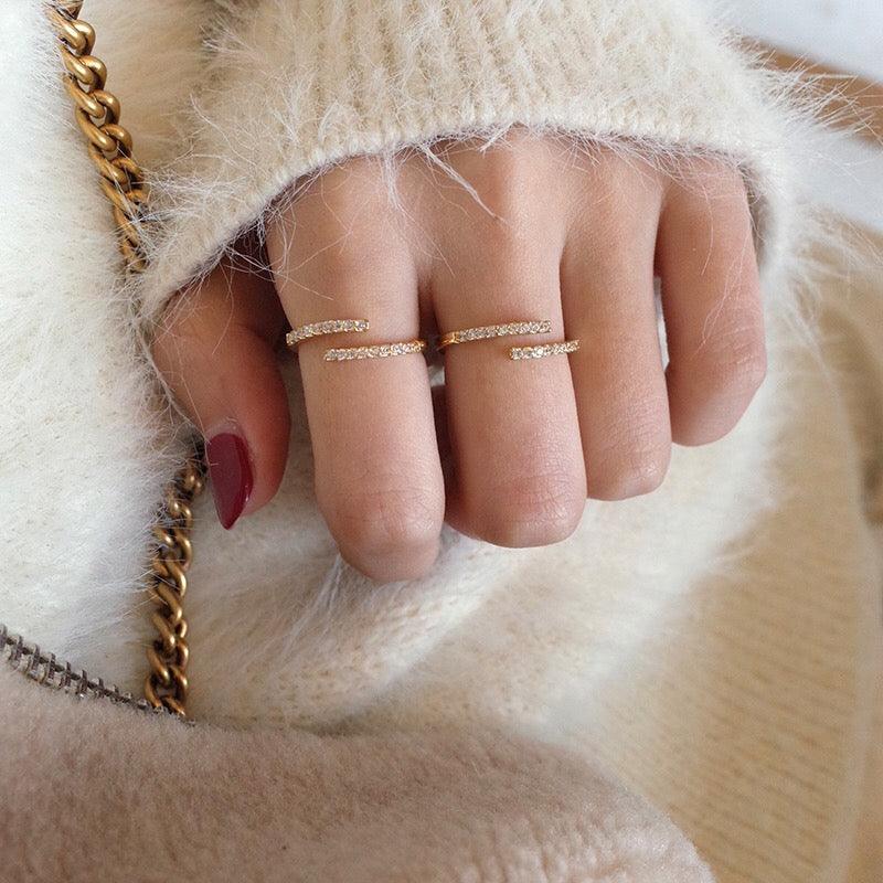 9 bis 5 Ring - Shauna