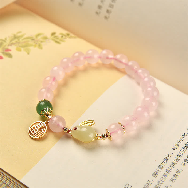 Carmiora-Armband „Jahr des Kaninchens“, natürliches rosa Kristallgrünes Achat-Häschen-Liebes-Glücks-Armband