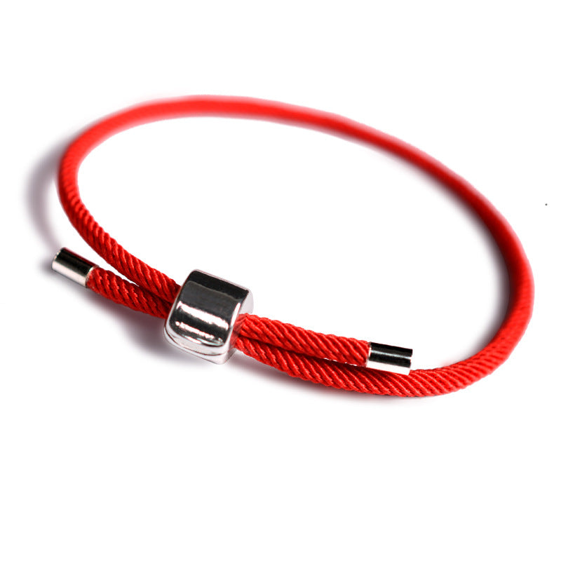 Carmiora Lucky Red String Armband