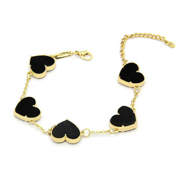 Armband mit fünf Herzen
