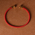 Carmiora Schlichtes Design, handgefertigtes Glücksgeflecht-Manschettenarmband