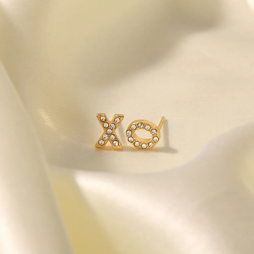 Zirkonia Buchstaben Ohrringe