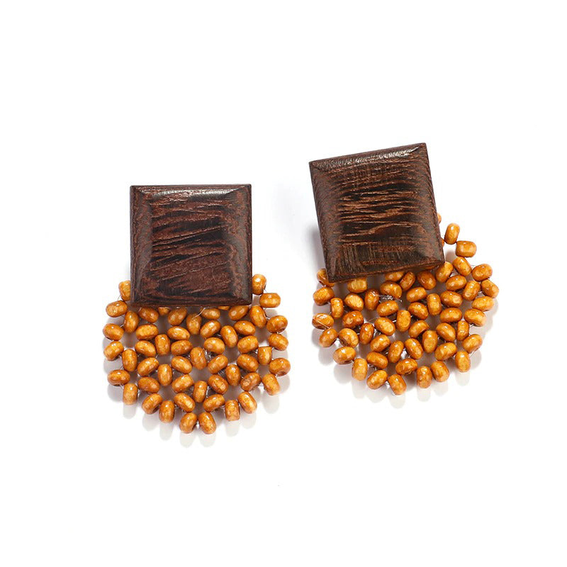 Tropical Vibe – Handgemachte Statement-Ohrring-Kollektion aus Rattan und Holz