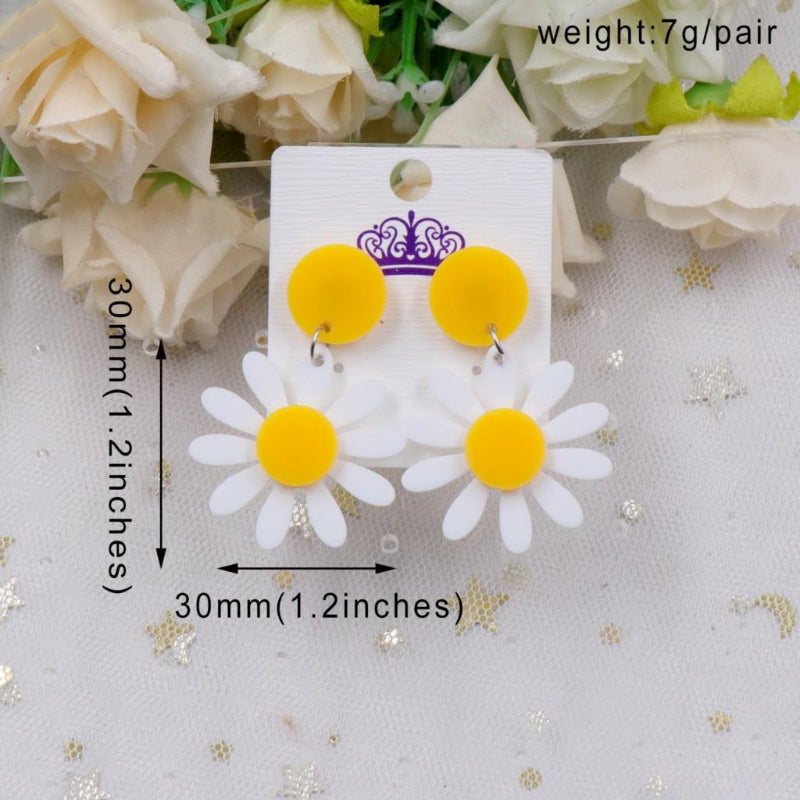 Acryl-Ohrringe mit Gänseblümchen-Motiv