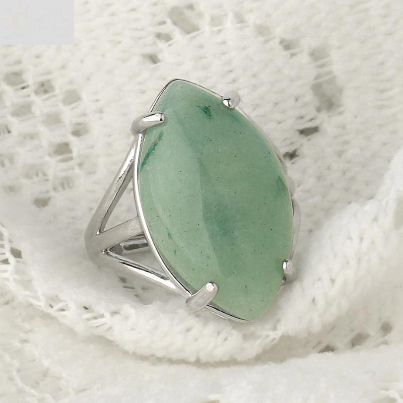 Verstellbare, elegante, schlichte Ringe aus Erdstein