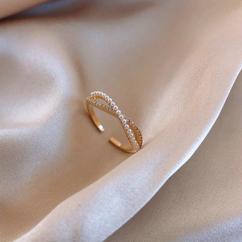 Verstellbare Infinity-Ringe mit Strasssteinen und Perlen