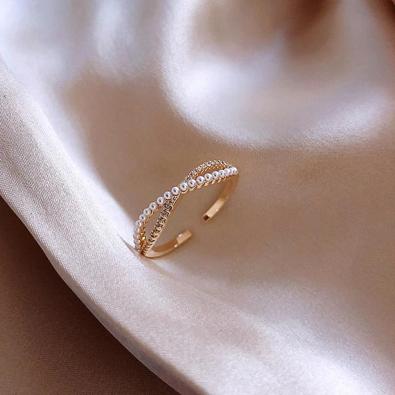 Verstellbare Infinity-Ringe mit Strasssteinen und Perlen