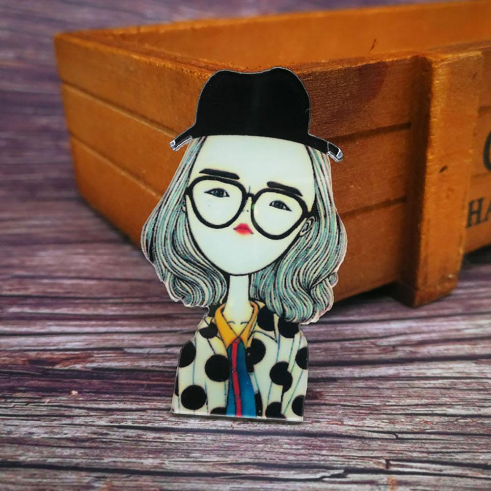 Entzückende Mädchen Cartoon Modelle Pompom Brosche Pins Zubehör