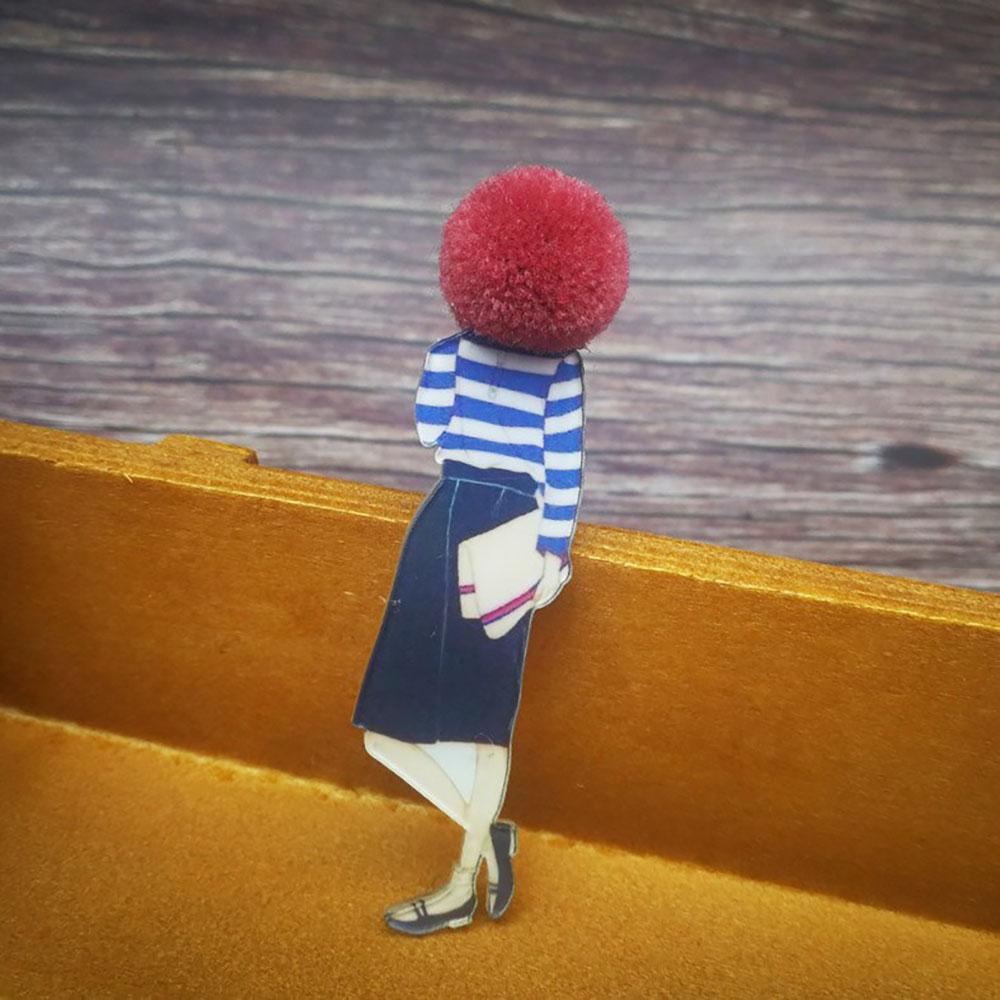 Entzückende Mädchen Cartoon Modelle Pompom Brosche Pins Zubehör