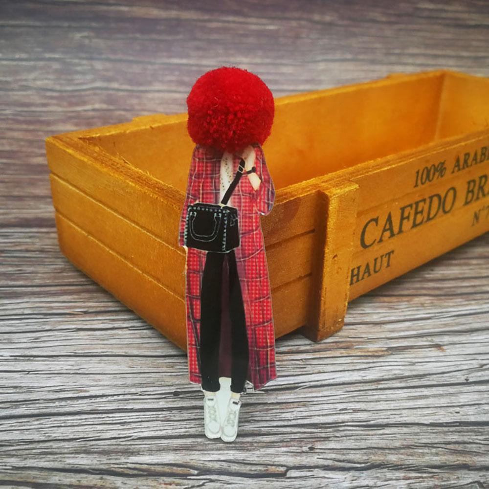 Entzückende Mädchen Cartoon Modelle Pompom Brosche Pins Zubehör
