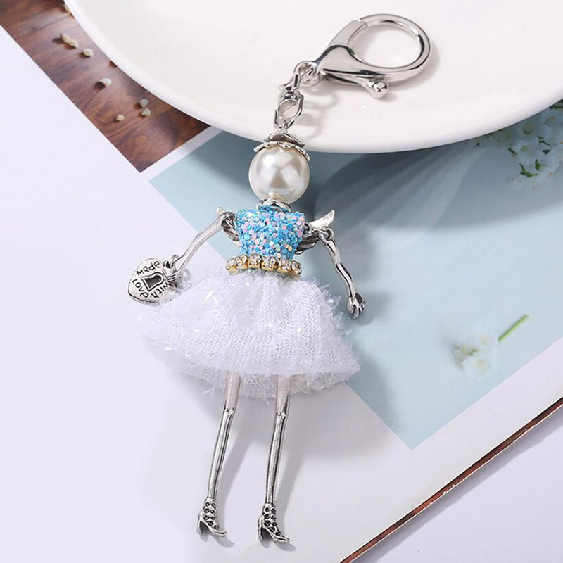 Entzückender handgemachter Puppen-Schlüsselanhänger