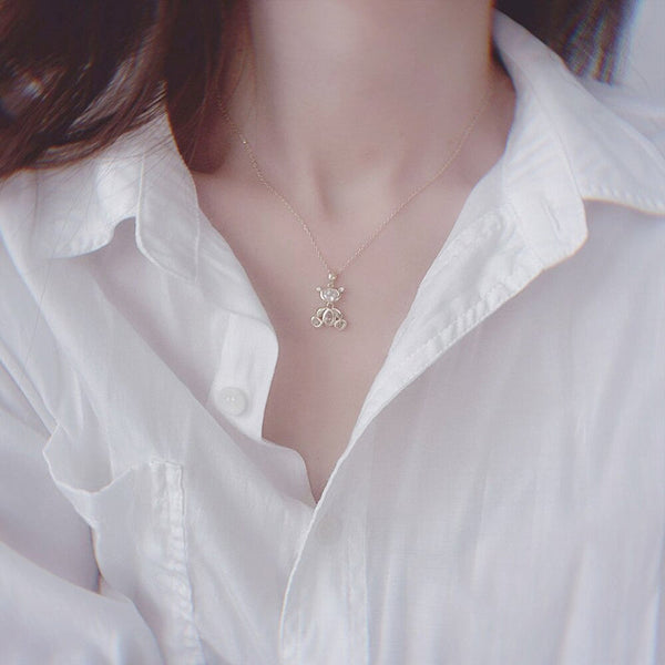 Entzückende Halsketten mit Zirkonia-Teddybär-Anhänger