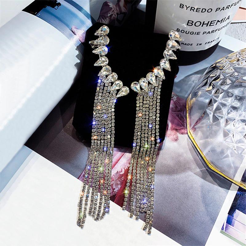 Ohrhänger mit Engelsflügeln und langer Quaste und Strasssteinen