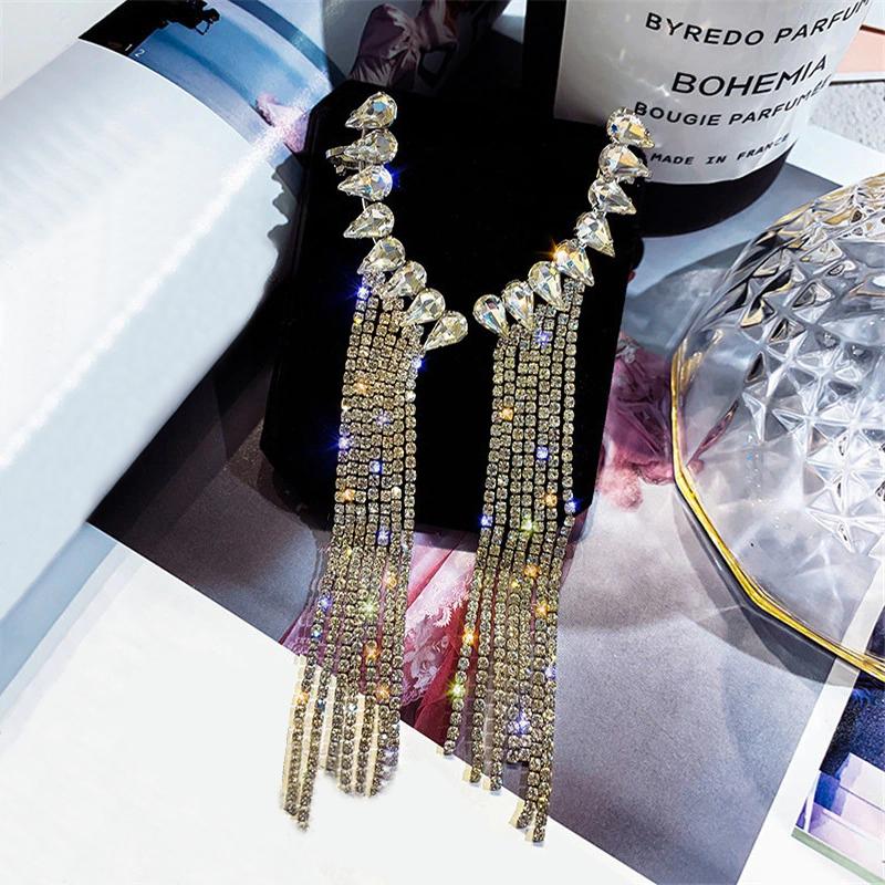 Ohrhänger mit Engelsflügeln und langer Quaste und Strasssteinen