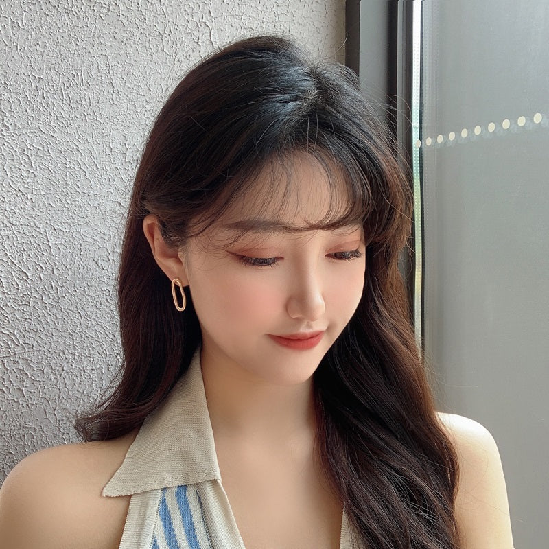 Asymmetrische geometrische, unregelmäßig geformte Statement-Ohrhänger