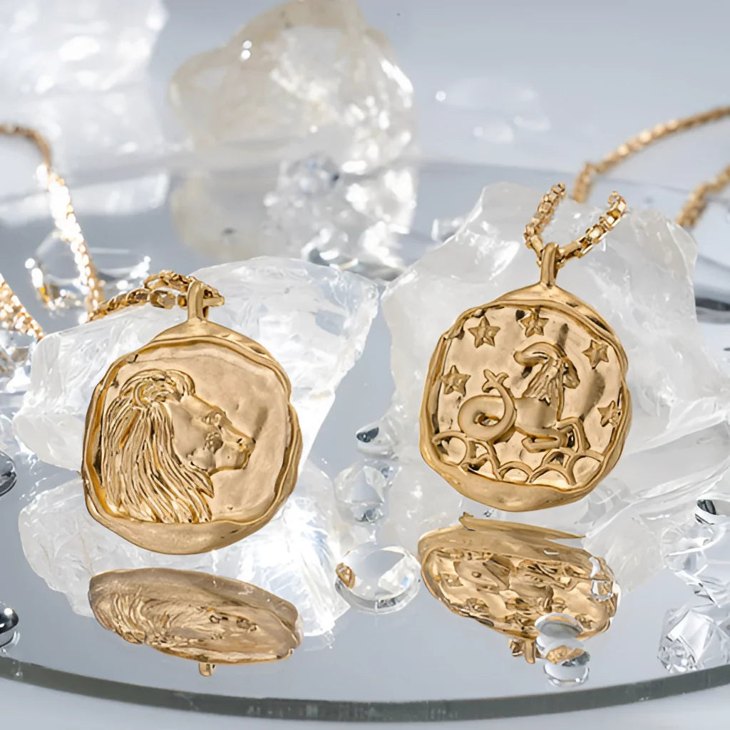 18 Karat Gold Sternzeichen-Anhänger - Luxuriöser himmlischer Astrologie-Schmuck