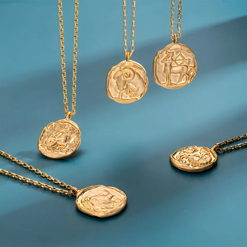 18 Karat Gold Sternzeichen-Anhänger - Luxuriöser himmlischer Astrologie-Schmuck