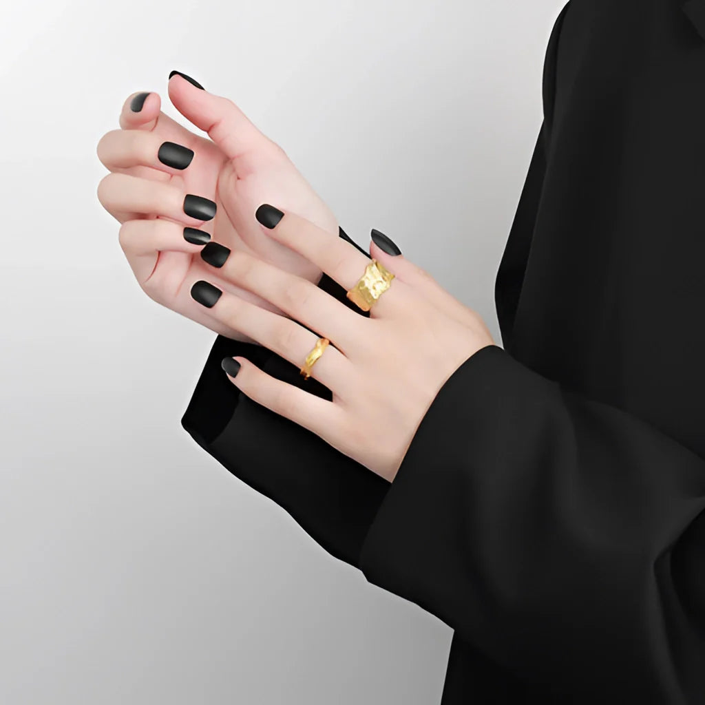 Abstrakter Strukturring - Moderner Kunst-Statement-Schmuck