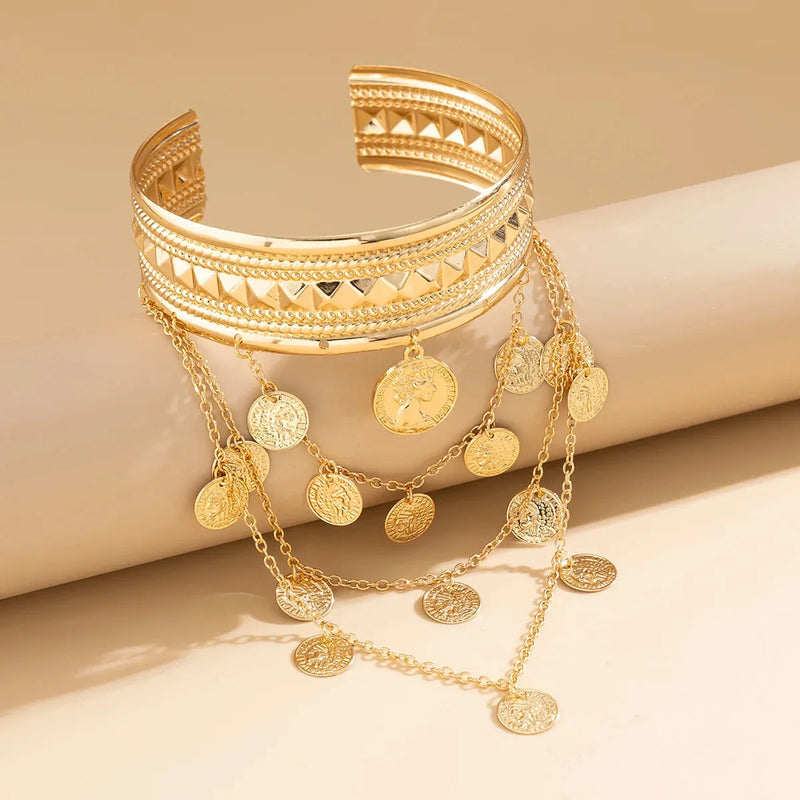Böhmisches Festival-Armband mit Goldmünzen-Anhänger – verstellbarer Schmuck im Gypsy-Stil