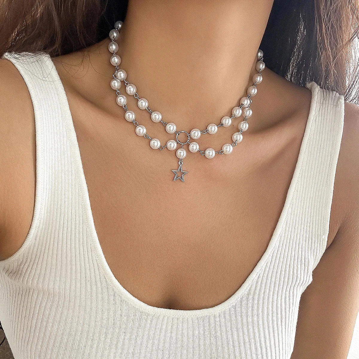 Doppelreihige Perlenkette mit silbernem Sternanhänger - Luxus-Designerschmuck