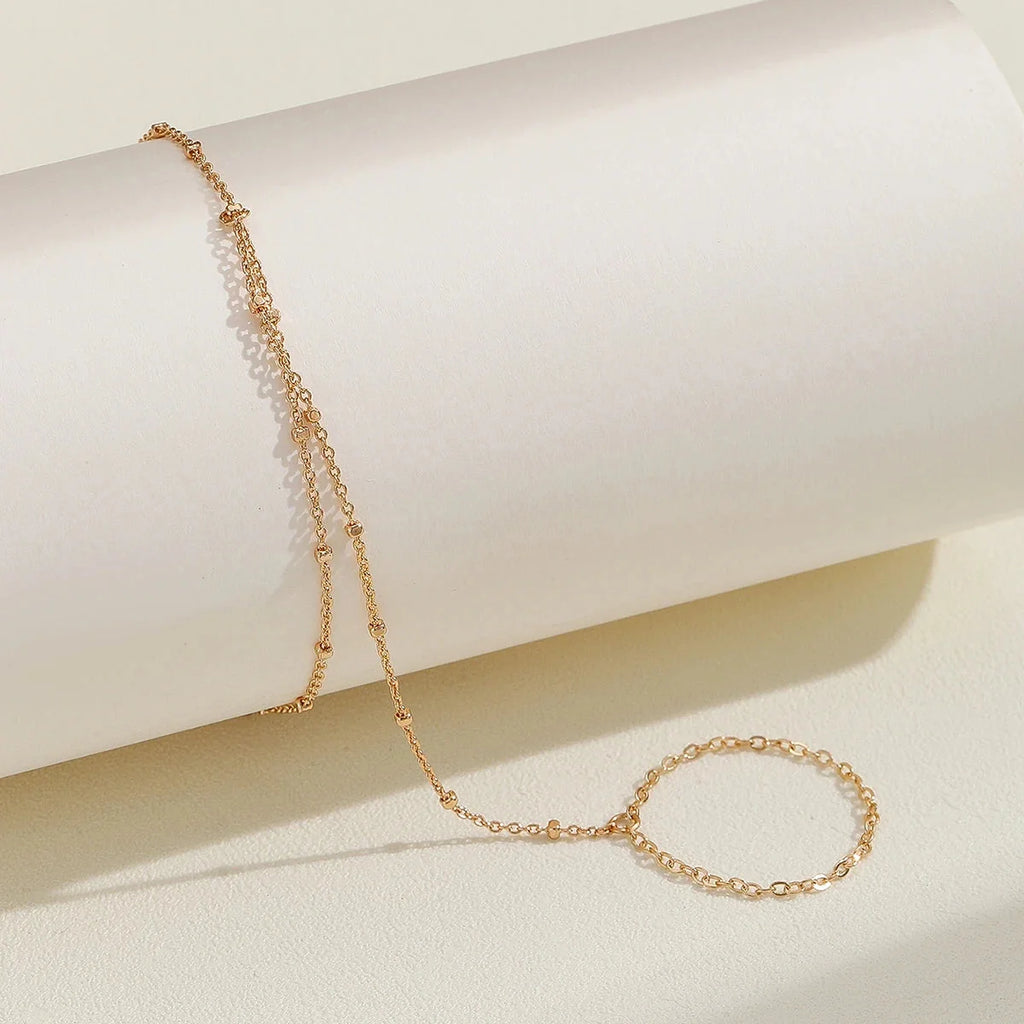 Elegantes verstellbares Goldkettenarmband - Minimalistischer Kreis-Charm-Schmuck