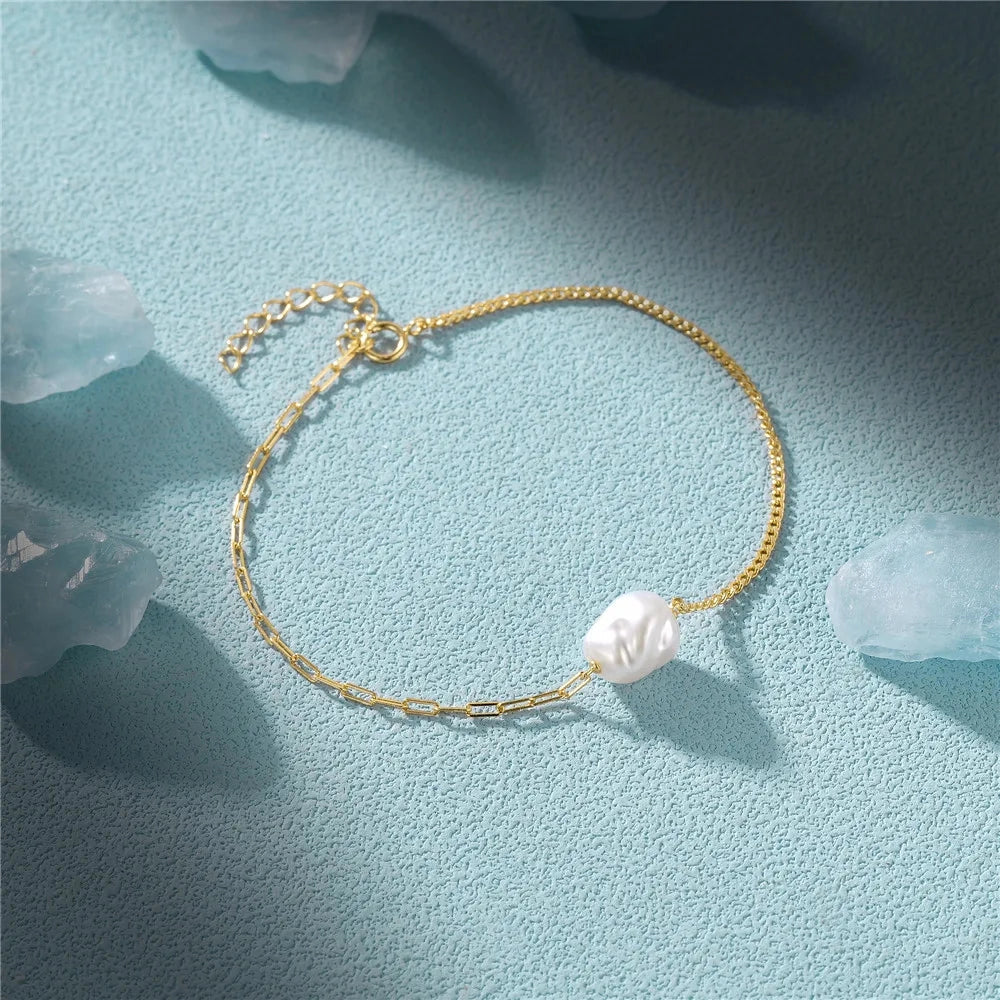 Goldenes Perlenarmband – Minimalistischer Schmuck für Frauen