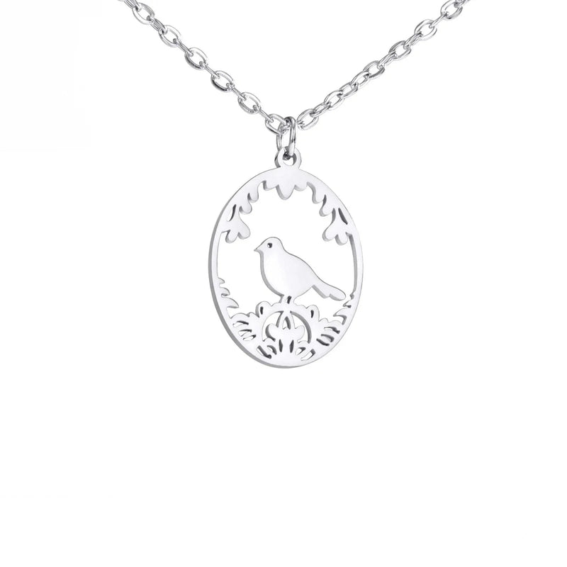 Goldene Halskette mit Tieranhänger – Kaninchen, Vogel, Schmetterlingssilhouette