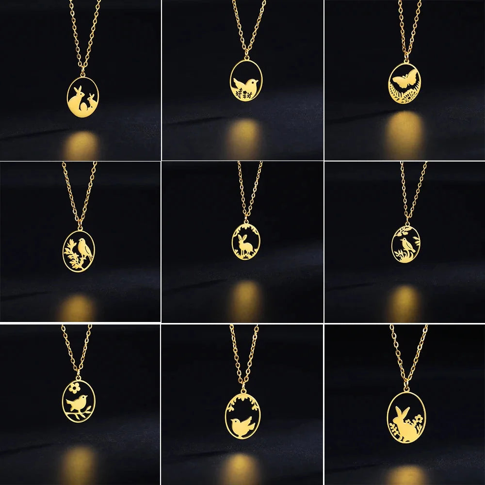 Goldene Halskette mit Tieranhänger – Kaninchen, Vogel, Schmetterlingssilhouette